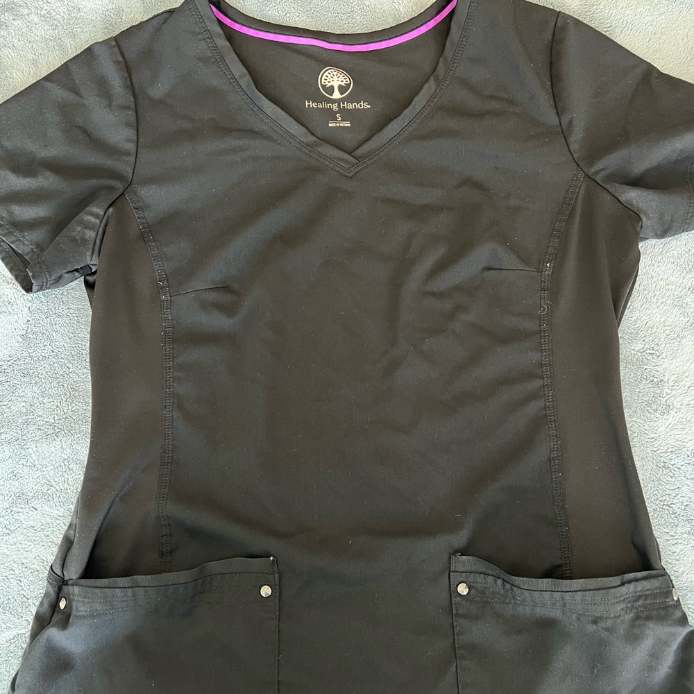 Healing Hands Scrubs. Top is S. Bottoms are xs